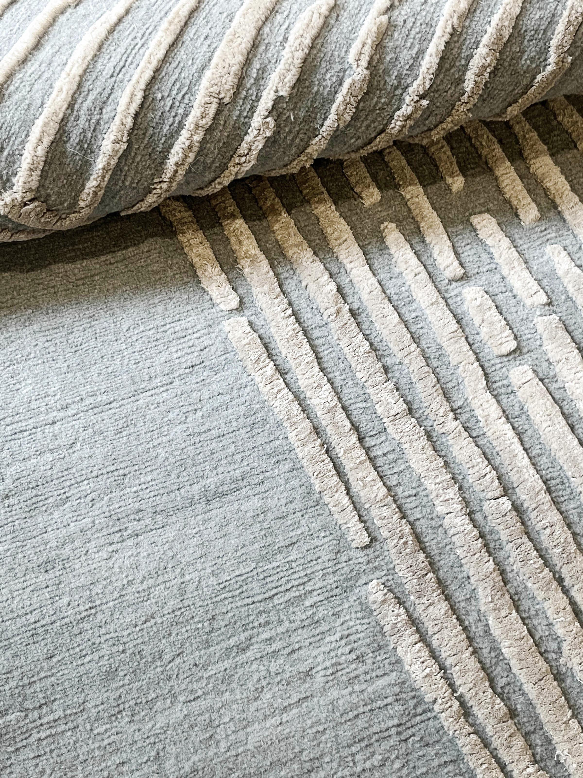 sky grey detail