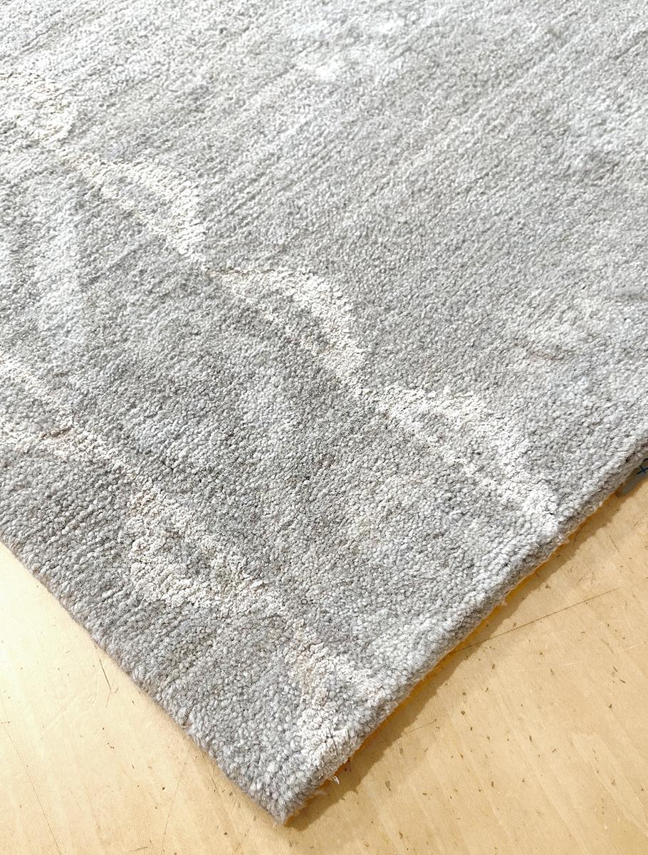 mineral blue detail